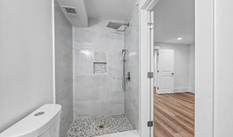 308 FOUNTAIN St, Philadelphia, PA 19128