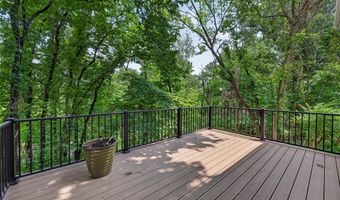 1592 Greenfield Crossing Ct, Ballwin, MO 63021