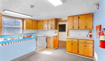 406 S Main St, Archie, MO 64725