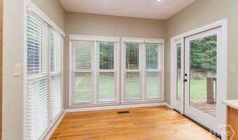 325 Millstone Cir, Athens, GA 30605
