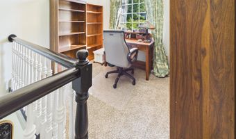 2312 W Rockhouse Rd, Ashland, KY 41102