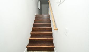 255 Creekside St, Anchorage, AK 99504