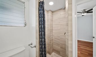 2957 Kalakaua Ave 415, Honolulu, HI 96815