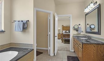 630 Sandwood Ct, Weatherford, TX 76085