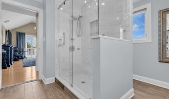 26 Jib Ct, Bayville, NJ 08721