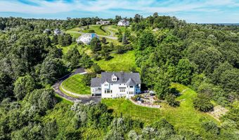 10 Trailing Ridge Rd, Brookfield, CT 06804