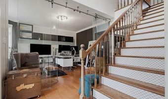 1013 Spring Hill Dr, Albany, GA 31721