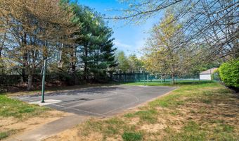 210 Kentucky Way, Freehold, NJ 07728