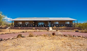 19080 E Indian Hills Dr, Black Canyon City, AZ 85324