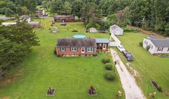 135 Brown St, Appomattox, VA 24522