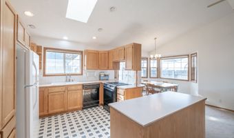 980 CLEVELAND St, Aumsville, OR 97325