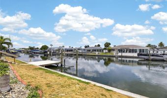 6305 COTTONWOOD Ln, Apollo Beach, FL 33572