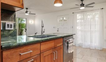 160 KEONEKAI Rd 21-101, Kihei, HI 96753