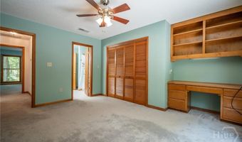102 Chickadee Ct, Athens, GA 30605