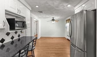 54 Frontier Rd, Warwick, RI 02889