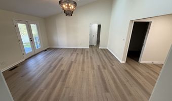 1348 Secretariat Ln, Indianapolis, IN 46217
