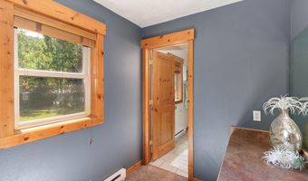 404 SNAKE RIVER Dr, Alpine, WY 83128