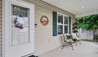 126 E Church St, Amanda, OH 43102