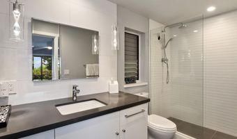 10 WAILEA EKOLU Pl 105, Kihei, HI 96753