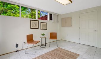 7413 REBECCA Dr, Alexandria, VA 22307
