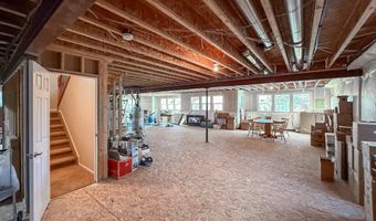 6353 S Queensburg Ct, Aurora, CO 80016