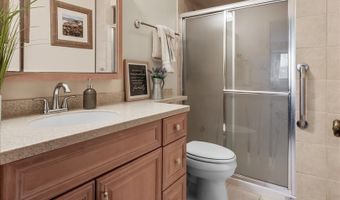 3350 N Carriageway Dr 411, Arlington Heights, IL 60004