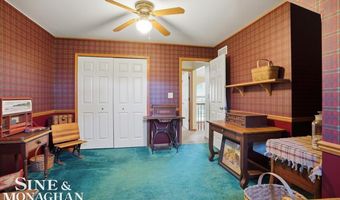 8892 Marr Rd, Almont, MI 48003
