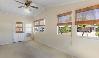333 Loquat Dr, Barefoot Bay, FL 32976