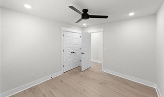 30 Benwick Ln, Bella Vista, AR 72714