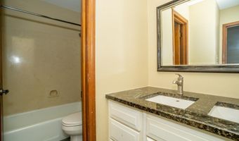 3736 Sessions Dr, Baton Rouge, LA 70816