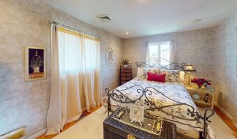 220 Nedra Dr, Barboursville, WV 25504