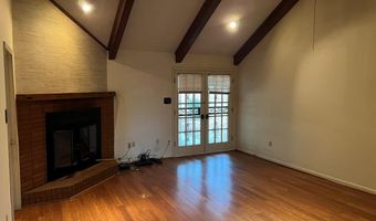 222 Pine Ln, Batesville, MS 38606