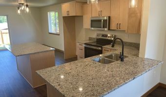 300 N JELLISON St, Amity, OR 97101