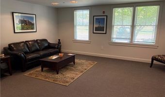 190 Clarke Rd 102, Narragansett, RI 02882