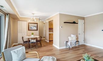 6143 EDSALL Rd J, Alexandria, VA 22304