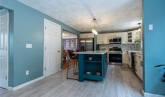 108 Skunk Hill Rd, Hopkinton, RI 02832