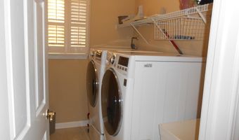 4 HIDDEN LAKE Cir, Barnegat, NJ 08005