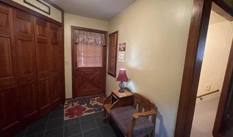 7042 Oak St, Bonners Ferry, ID 83805