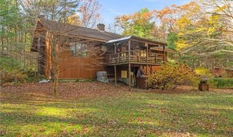 972 Reynolds Rd, Glocester, RI 02814