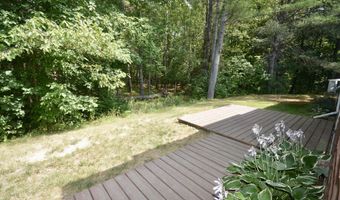 37 Cortland Cir, Bangor, ME 04401