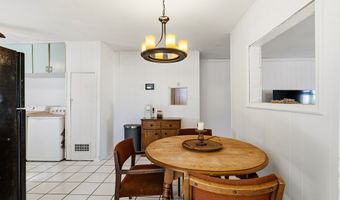 805 N 8th St, Alpine, TX 79830