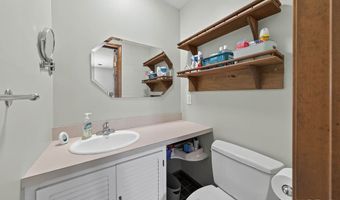 39 Green Hill Ln, Cheshire, CT 06410
