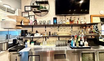 725 Manawai Sts, Kapolei, HI 96707