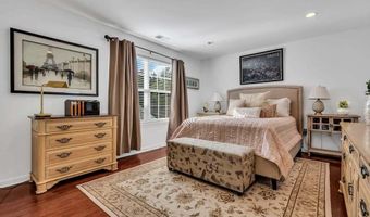 3 Plymouth Way, Barnegat, NJ 08005