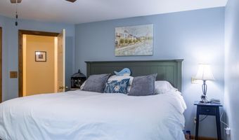 9 Kennebec Cir, Bath, ME 04530