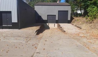 1065 S Liberty Ave, Alliance, OH 44601