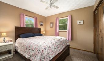 3042 Grandview Dr, Allegan, MI 49010