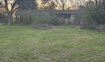 1715 N Oliver, Brooksville, MS 39739
