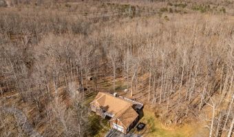 584 S POES Rd, Amissville, VA 20106
