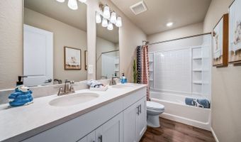 22332 E 38th Pl, Aurora, CO 80019